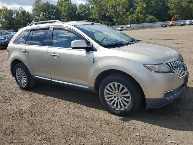 2LMDJ6JK0BBJ13949 - 2011 LINCOLN MKX GOLD photo 4