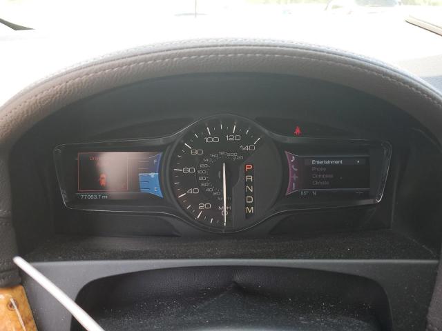 2LMDJ6JK0BBJ13949 - 2011 LINCOLN MKX GOLD photo 9