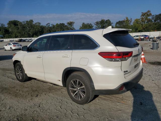 5TDKZRFH6JS527426 - 2018 TOYOTA HIGHLANDER SE Ақ фото 2