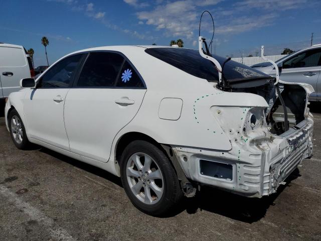 4T1BF3EK1BU769326 - 2011 TOYOTA CAMRY BASE Beyaz fotoğraf 2