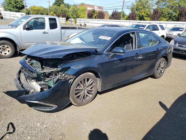 2021 TOYOTA CAMRY XLE, 
