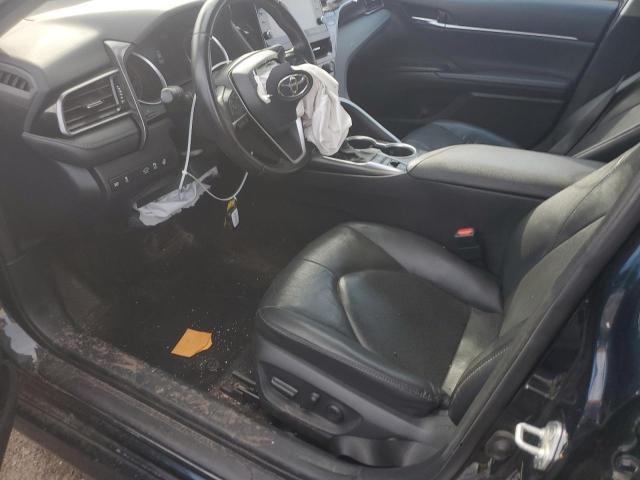 4T1F11BK8MU037982 - 2021 TOYOTA CAMRY XLE BLUE photo 7