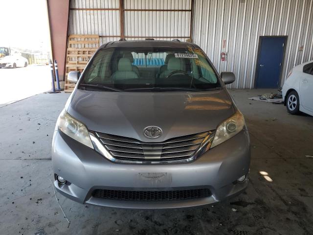 5TDYK3DC7BS044242 - 2011 TOYOTA SIENNA XLE ვერცხლისფერი ფოტო 5