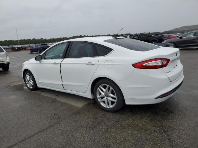 3FA6P0H70GR283118 - 2016 FORD FUSION SE 白色 照片 2