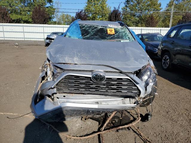 2T3F1RFV7KW025958 - 2019 TOYOTA RAV4 LE Gümüş foto 5