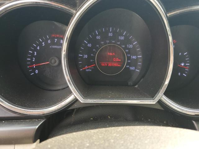 5XXGM4A77DG175565 - 2013 KIA OPTIMA LX WHITE photo 9