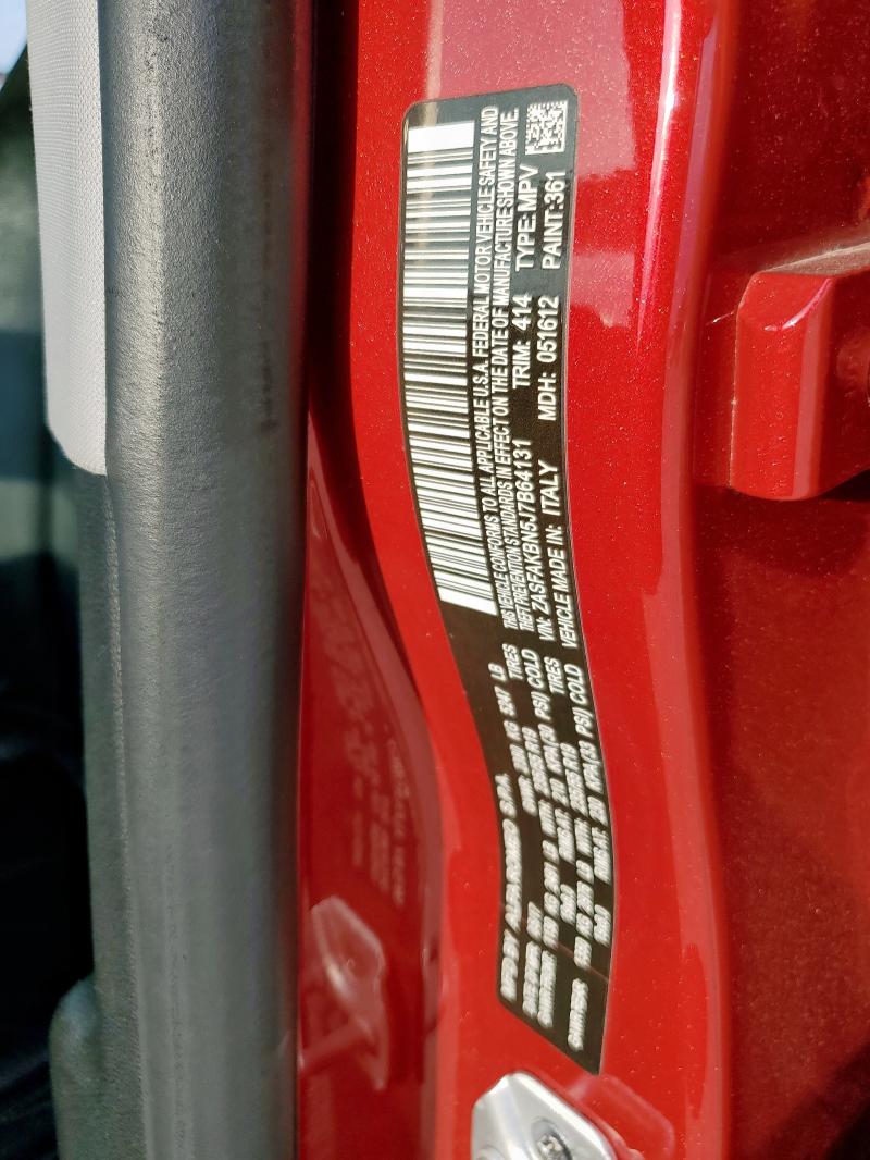 ZASFAKBN5J7B64131 - 2018 ALFA ROMEO STELVIO TI RED photo 12