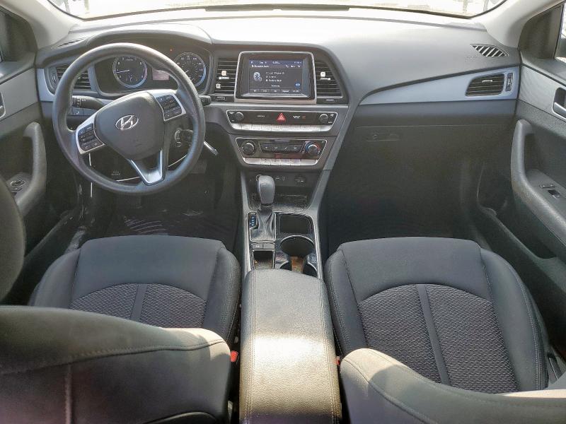 5NPE24AF5KH745262 - 2019 HYUNDAI SONATA SE BLACK photo 8