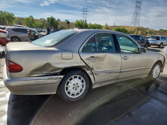 WDBJF65J21B301428 - 2001 MERCEDES-BENZ E 320 أسمر صورة 3