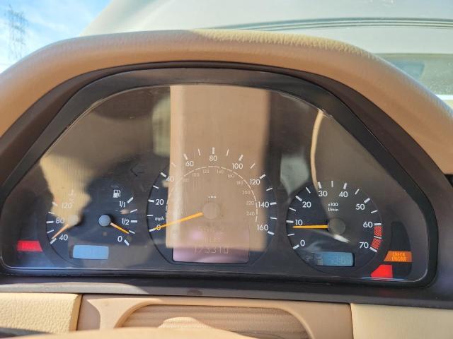 WDBJF65J21B301428 - 2001 MERCEDES-BENZ E 320 أسمر صورة 9