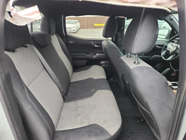 3TMAZ5CN5NM174388 - 2022 TOYOTA TACOMA DOUBLE CAB ნაცრისფერი ფოტო 10