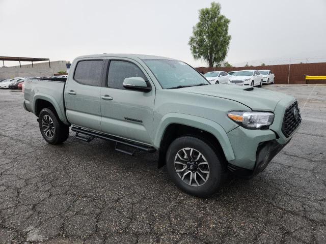 3TMAZ5CN5NM174388 - 2022 TOYOTA TACOMA DOUBLE CAB ნაცრისფერი ფოტო 4
