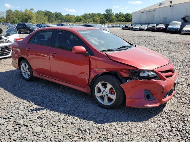 2T1BU4EE9BC572959 - 2011 TOYOTA COROLLA BASE Червоний фото 4