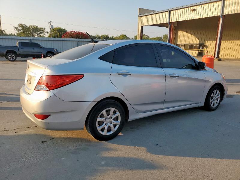 KMHCT4AE3EU588767 - 2014 HYUNDAI ACCENT GLS SILVER photo 3