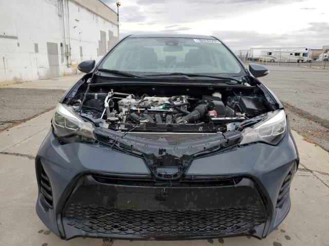 2T1BURHE0JC044380 - 2018 TOYOTA COROLLA L ლურჯი ფოტო 5