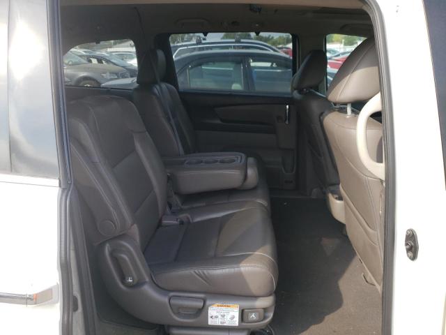 5FNRL5H95FB002173 - 2015 HONDA ODYSSEY TOURING თეთრი ფოტო 11