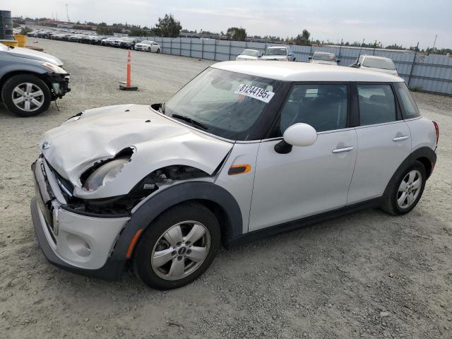 2015 MINI COOPER, 