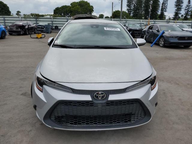 JTDEPMAE6NJ210672 - 2022 TOYOTA COROLLA LE SILVER photo 5