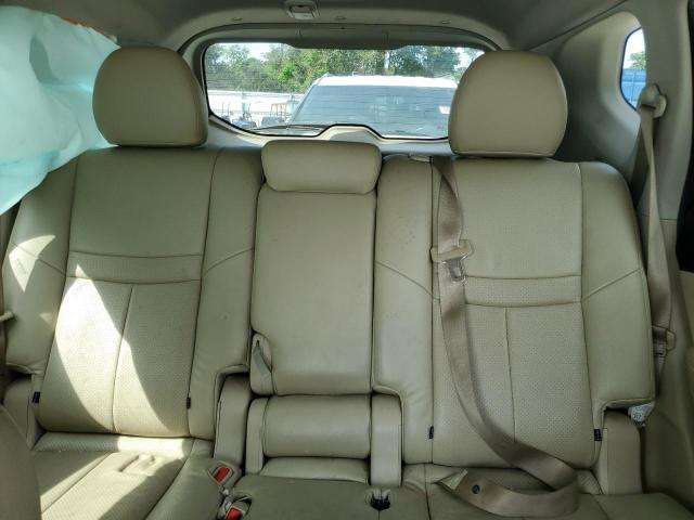 KNMAT2MT8JP578738 - 2018 NISSAN ROGUE S Biały zdjęcie 10