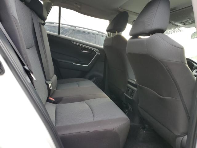 2T3P1RFV4RC455026 - 2024 TOYOTA RAV4 XLE Weiß Foto 11