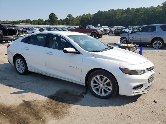 1G1ZD5ST8JF150624 - 2018 CHEVROLET MALIBU LT WHITE photo 4