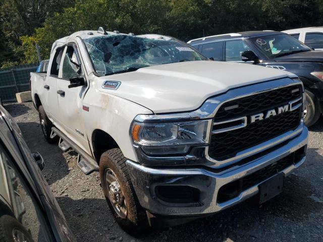 3C6UR5CJ2NG155118 - 2022 RAM 2500 TRADESMAN Ақ фото 4