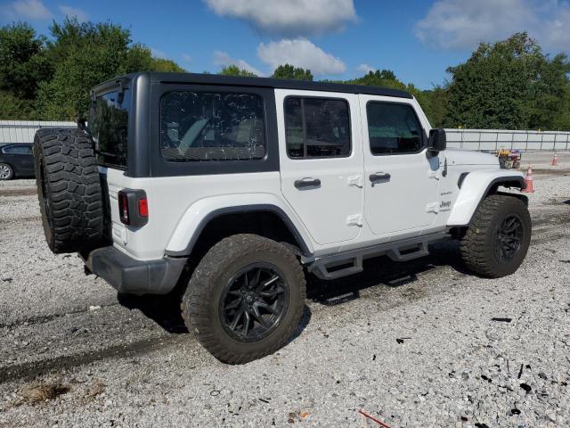 1C4HJXEN3LW147783 - 2020 JEEP WRANGLER UNLIMITED SAHARA WHITE photo 3