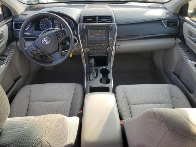 4T1BF1FK2HU442462 - 2017 TOYOTA CAMRY LE თეთრი ფოტო 8