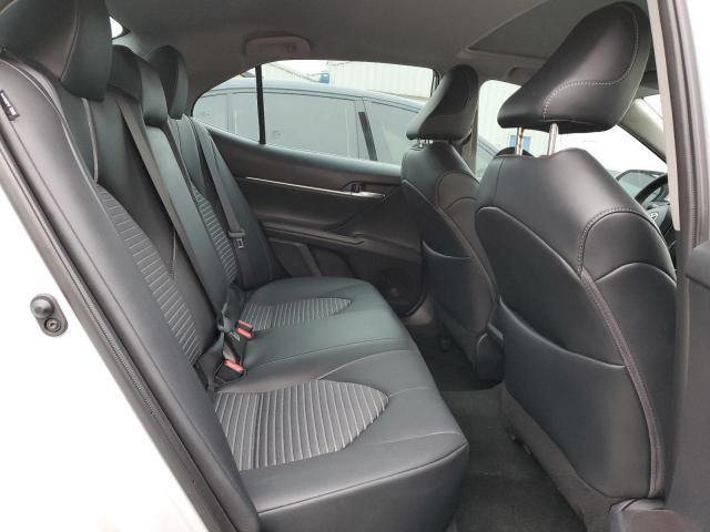 4T1T11AK7RU236534 - 2024 TOYOTA CAMRY SE NIGHT SHADE WHITE photo 10