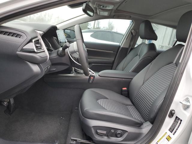 4T1T11AK7RU236534 - 2024 TOYOTA CAMRY SE NIGHT SHADE WHITE photo 7