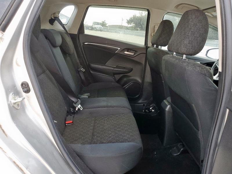 JHMGK5H52GX019798 - 2016 HONDA FIT LX SILVER photo 10