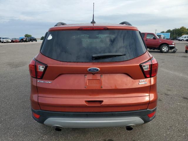1FMCU9HD5KUA27232 - 2019 FORD ESCAPE SEL Orange photo 6