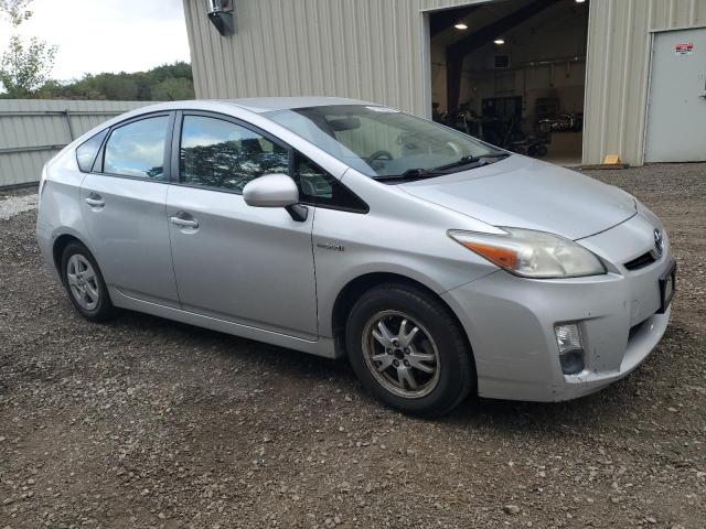 JTDKN3DU4B5347281 - 2011 TOYOTA PRIUS GRAY photo 4
