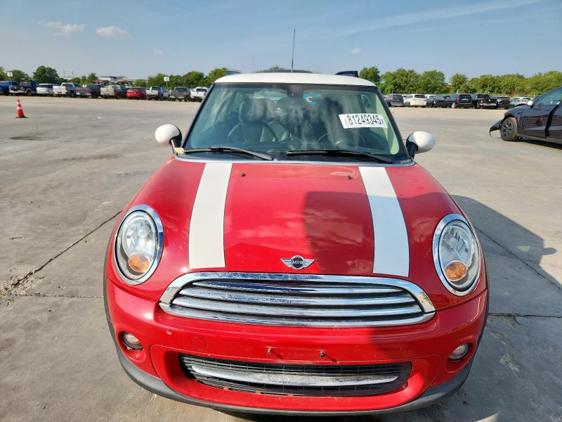 WMWSU3C55DT678251 - 2013 MINI COOPER Қызыл фото 5