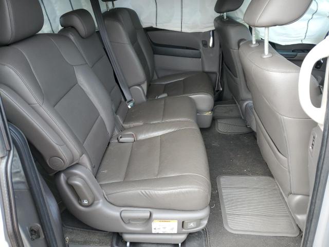 5FNRL5H61FB068256 - 2015 HONDA ODYSSEY EXL SILVER photo 11