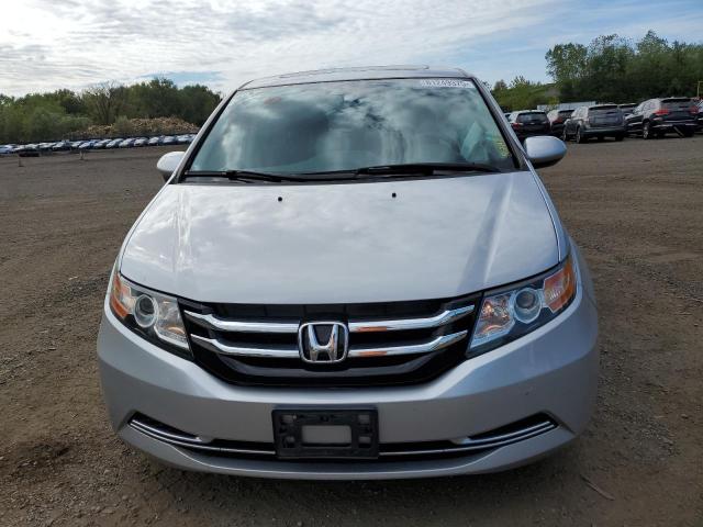 5FNRL5H61FB068256 - 2015 HONDA ODYSSEY EXL SILVER photo 5