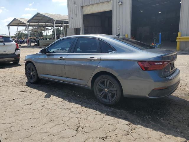 3VW7M7BU4NM021723 - 2022 VOLKSWAGEN JETTA SE GRAY photo 2