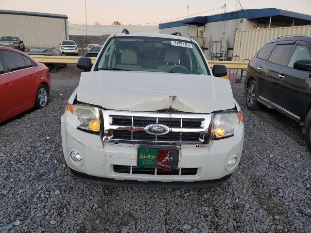 1FMCU0D7XAKD36894 - 2010 FORD ESCAPE XLT WHITE photo 5