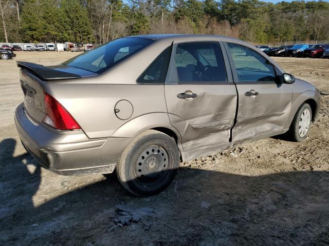 1FAFP343X4W152095 - 2004 FORD FOCUS SE COMFORT GOLD photo 3