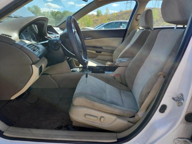 JHMCP26439C013401 - 2009 HONDA ACCORD LXP WHITE photo 7