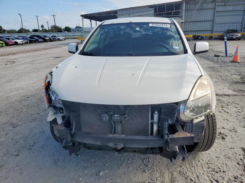 JN8AS5MT1DW533966 - 2013 NISSAN ROGUE S WHITE photo 5