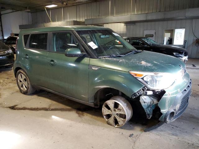 KNDJN2A29E7038505 - 2014 KIA SOUL GREEN photo 4