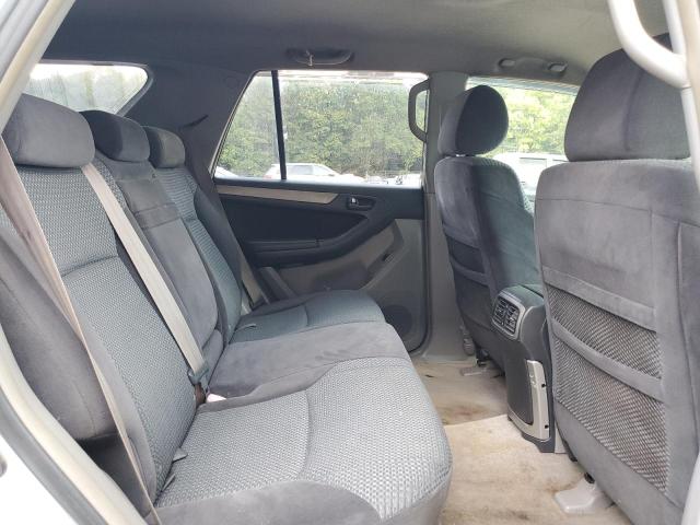 JTEBT14R358028636 - 2005 TOYOTA 4RUNNER SR5 ვერცხლისფერი ფოტო 11