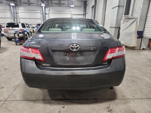 4T1BF3EK5AU109580 - 2010 TOYOTA CAMRY BASE GRAY photo 6