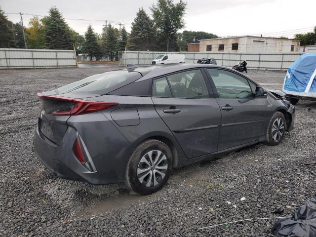JTDKARFP1J3093058 - 2018 TOYOTA PRIUS PRIM GRAY photo 3