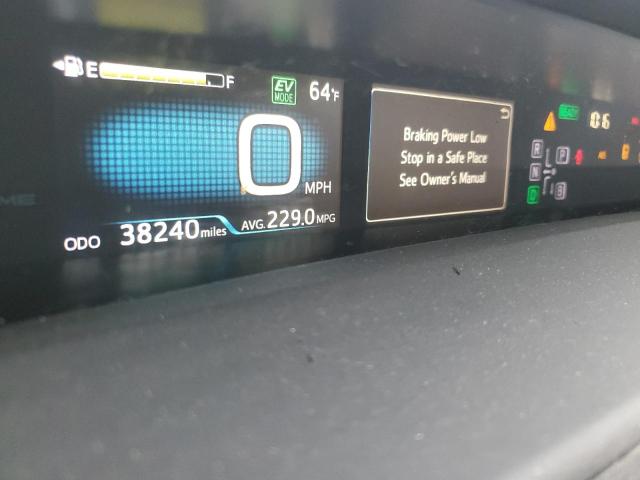 JTDKARFP1J3093058 - 2018 TOYOTA PRIUS PRIM GRAY photo 9