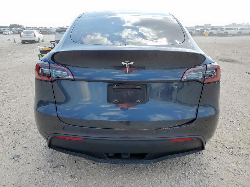 7SAYGDED7SA342535 - 2025 TESLA MODEL Y Темно-сірий фото 6