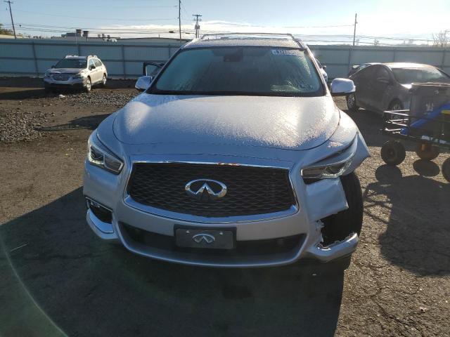 5N1DL0MM9JC520649 - 2018 INFINITI QX60 SILVER photo 5