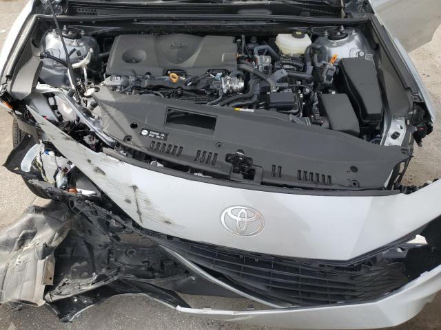 4T1DAACK9SU189157 - 2025 TOYOTA CAMRY XSE SILVER photo 11