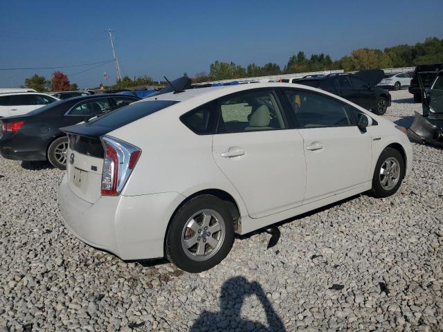 JTDKN3DU9D5694009 - 2013 TOYOTA PRIUS Beyaz fotoğraf 3